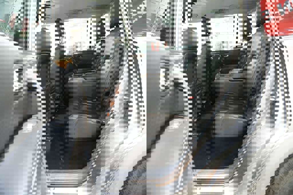 Used 2017 INFINITI QX80 image 22