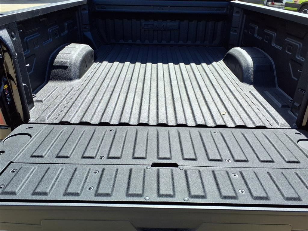 New 2026 GMC Sierra 2500 Denali w/ Denali Reserve Package image 11