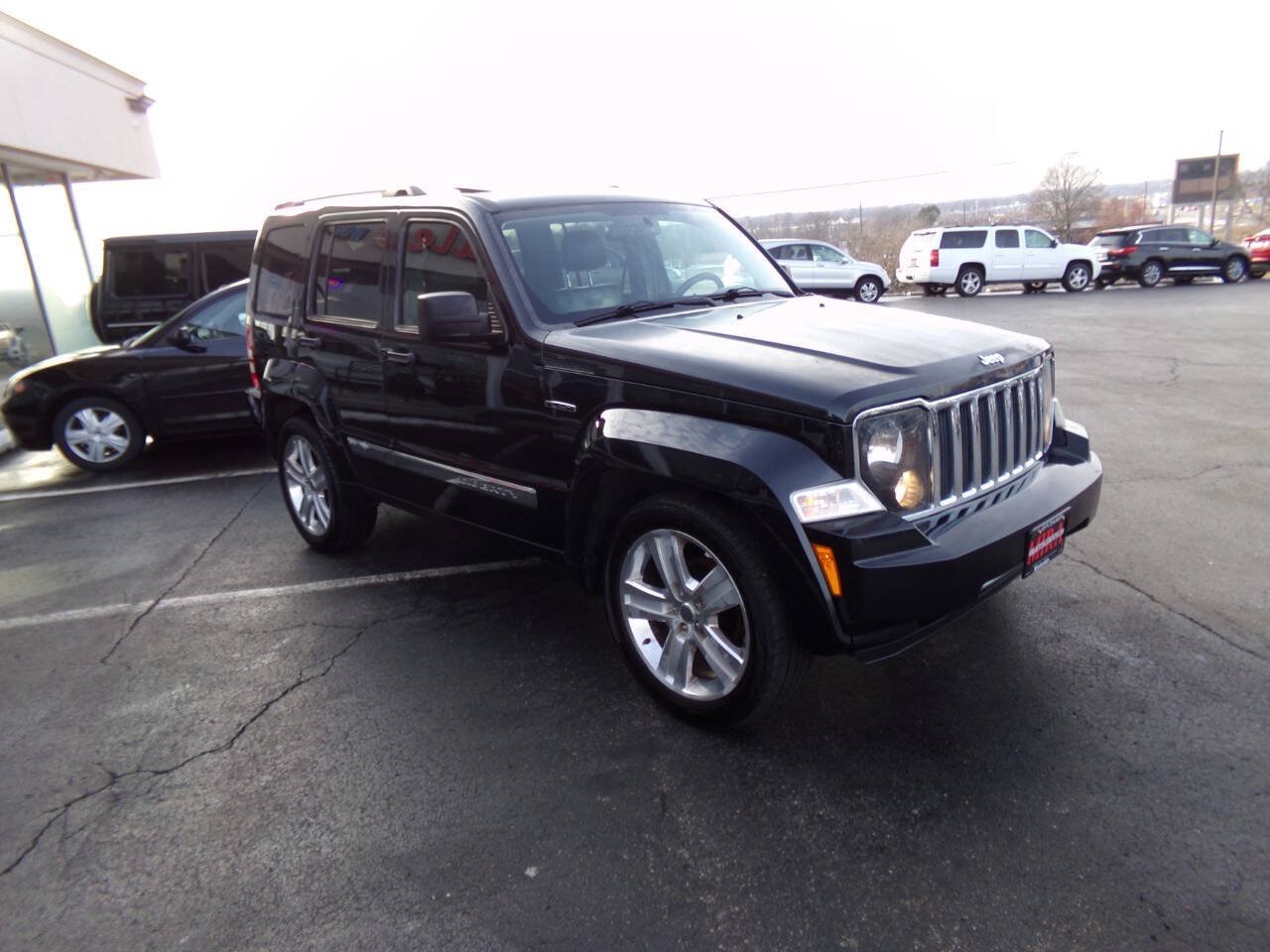 Used 2012 Jeep Liberty Limited Jet w/ Comfort/Convenience Group AWD/4WD image 5