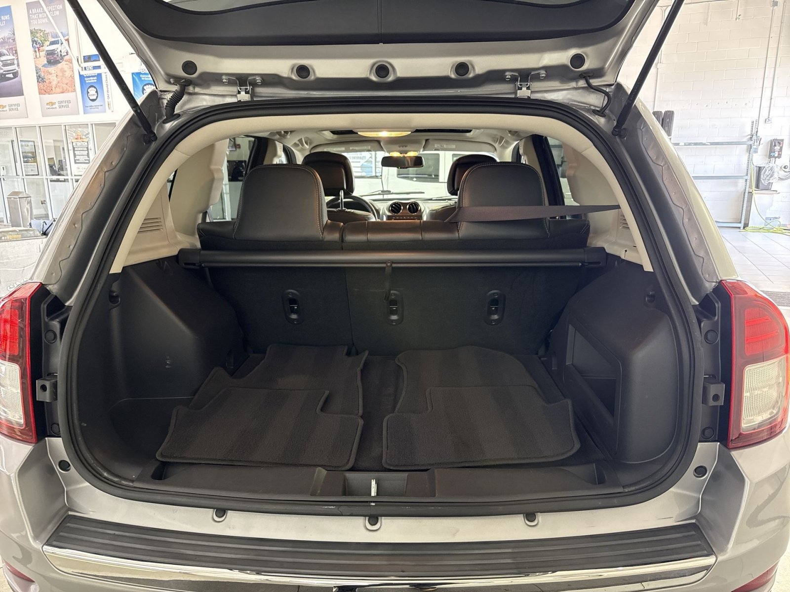 Used 2016 Jeep Compass High Altitude AWD/4WD image 25