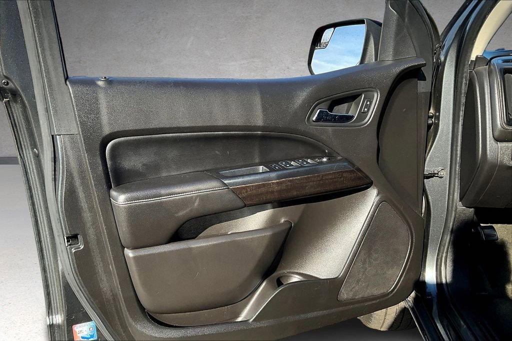 Used 2016 GMC Canyon SLE w/ SLE Convenience Package image 23