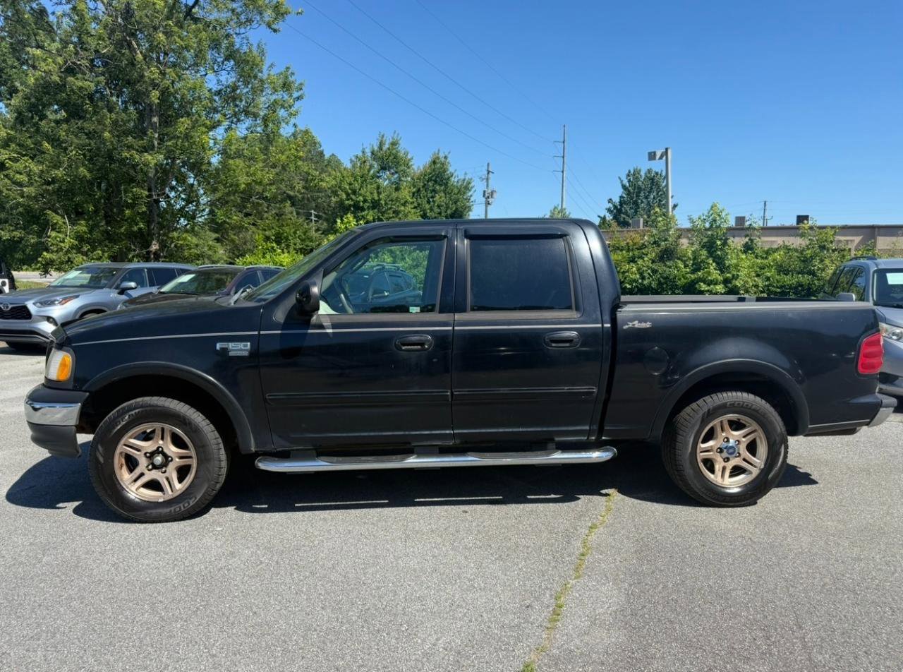 Used 2002 Ford F150 Lariat RWD image 4