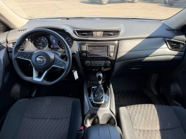 Used 2018 Nissan Rogue S AWD/4WD image 12