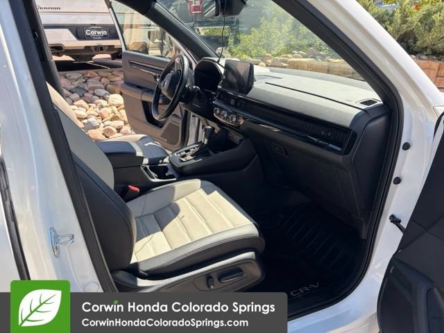 Used 2025 Honda CR-V Sport Touring image 23