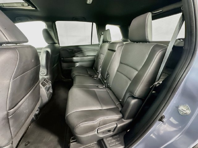 Used 2023 Honda Passport EX-L image 25