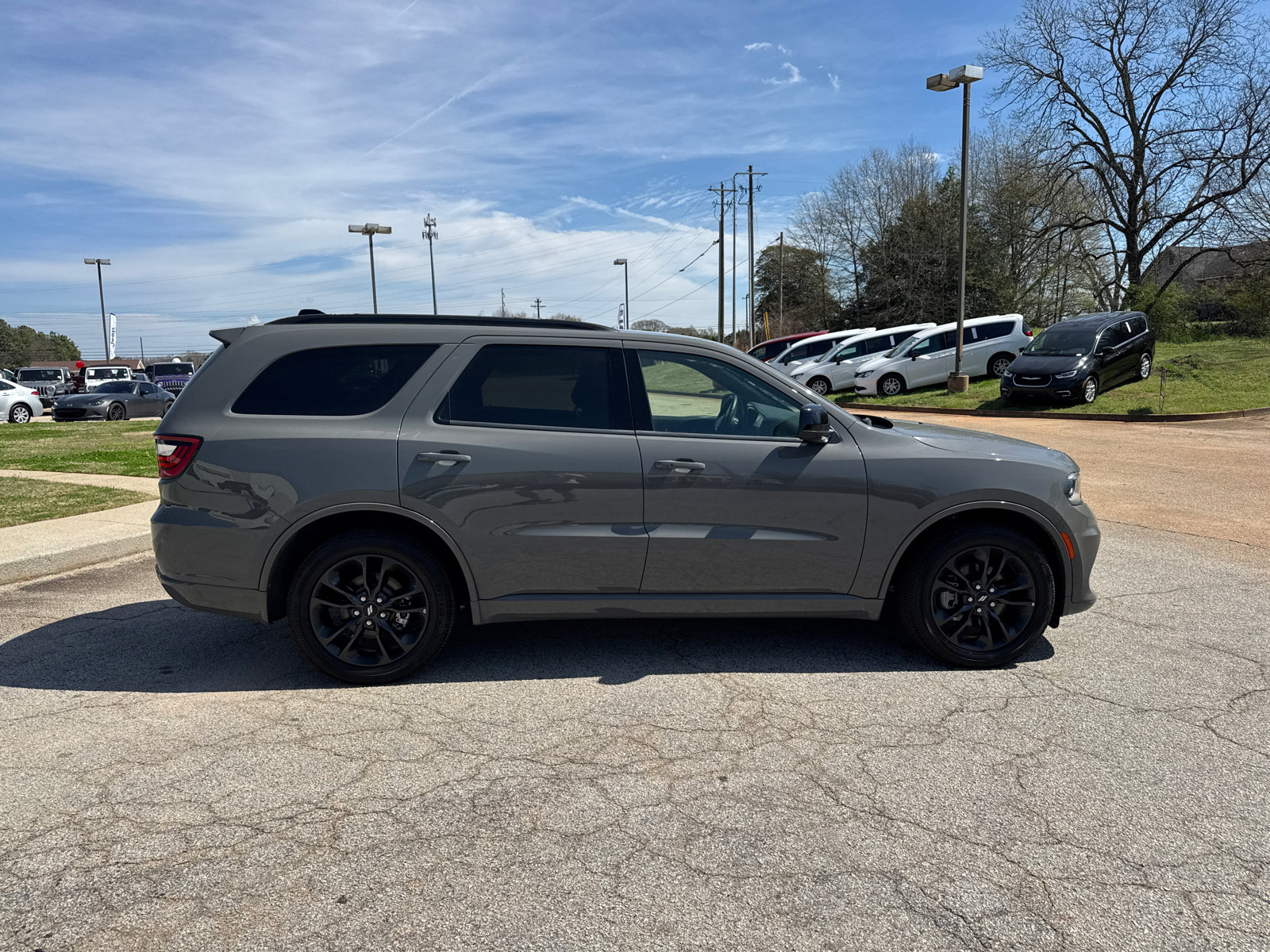 Used 2025 Dodge Durango GT w/ Blacktop Package image 4