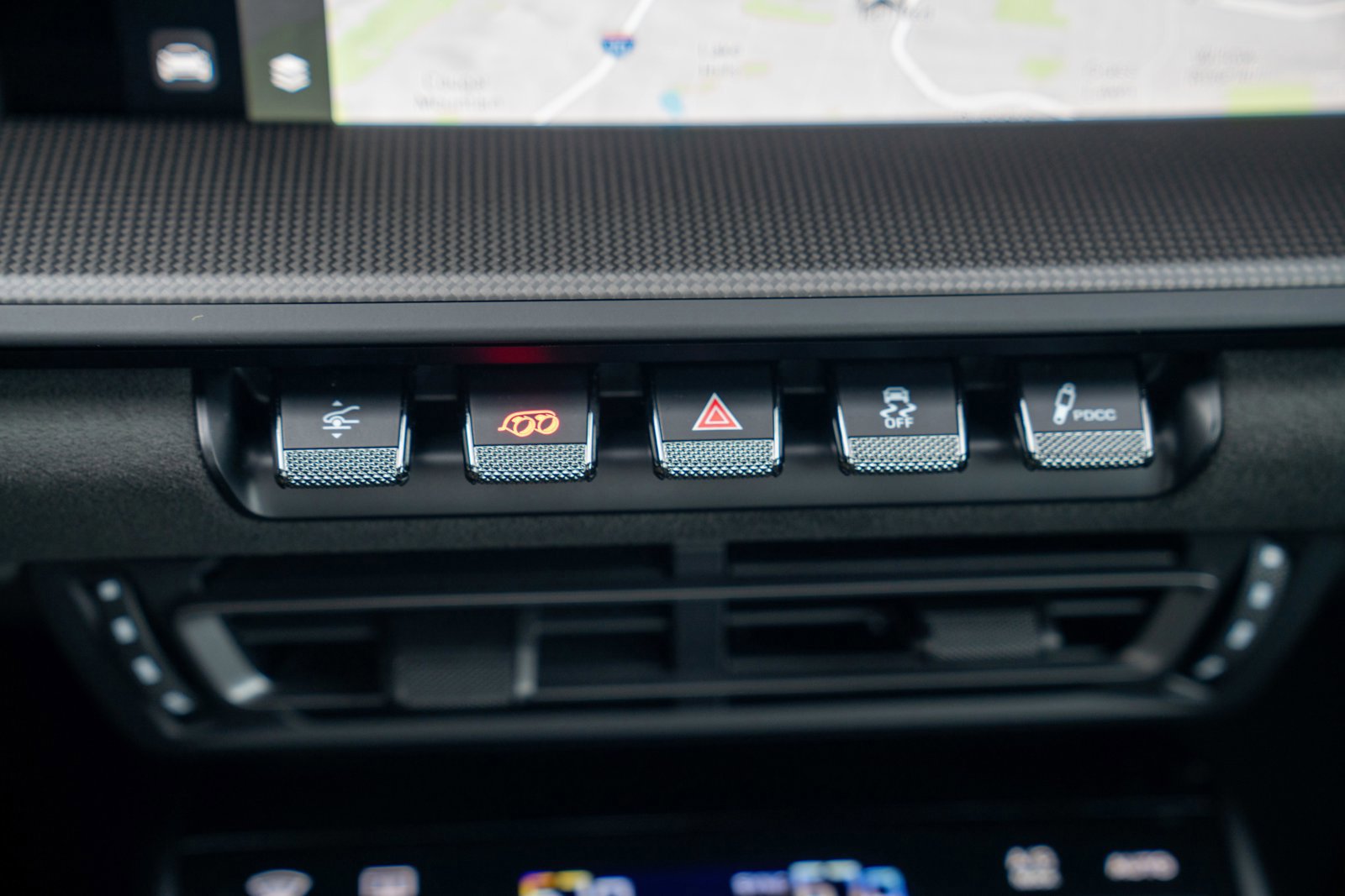 Certified 2024 Porsche 911 Carrera GTS image 18