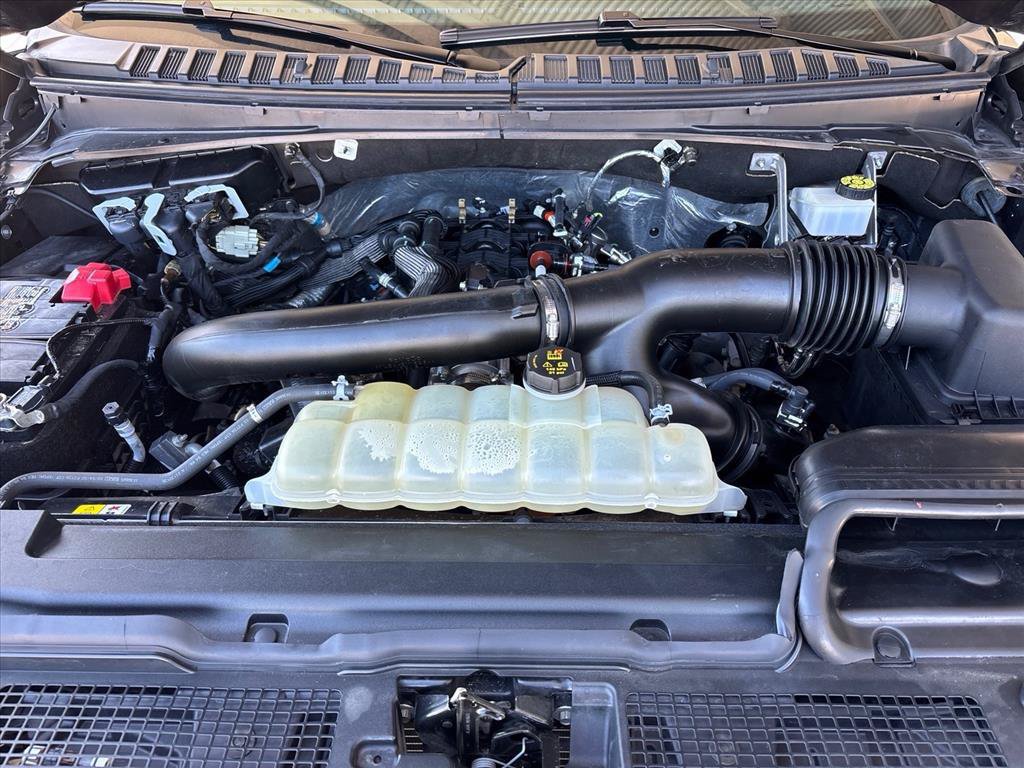 Used 2022 Ford Expedition Limited AWD/4WD image 29