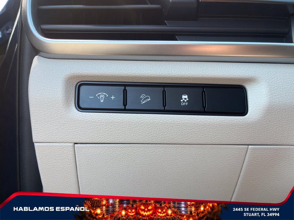 Used 2024 Kia Telluride S FWD image 18