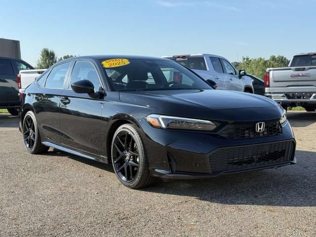 Used 2025 Honda Civic Sport image 4