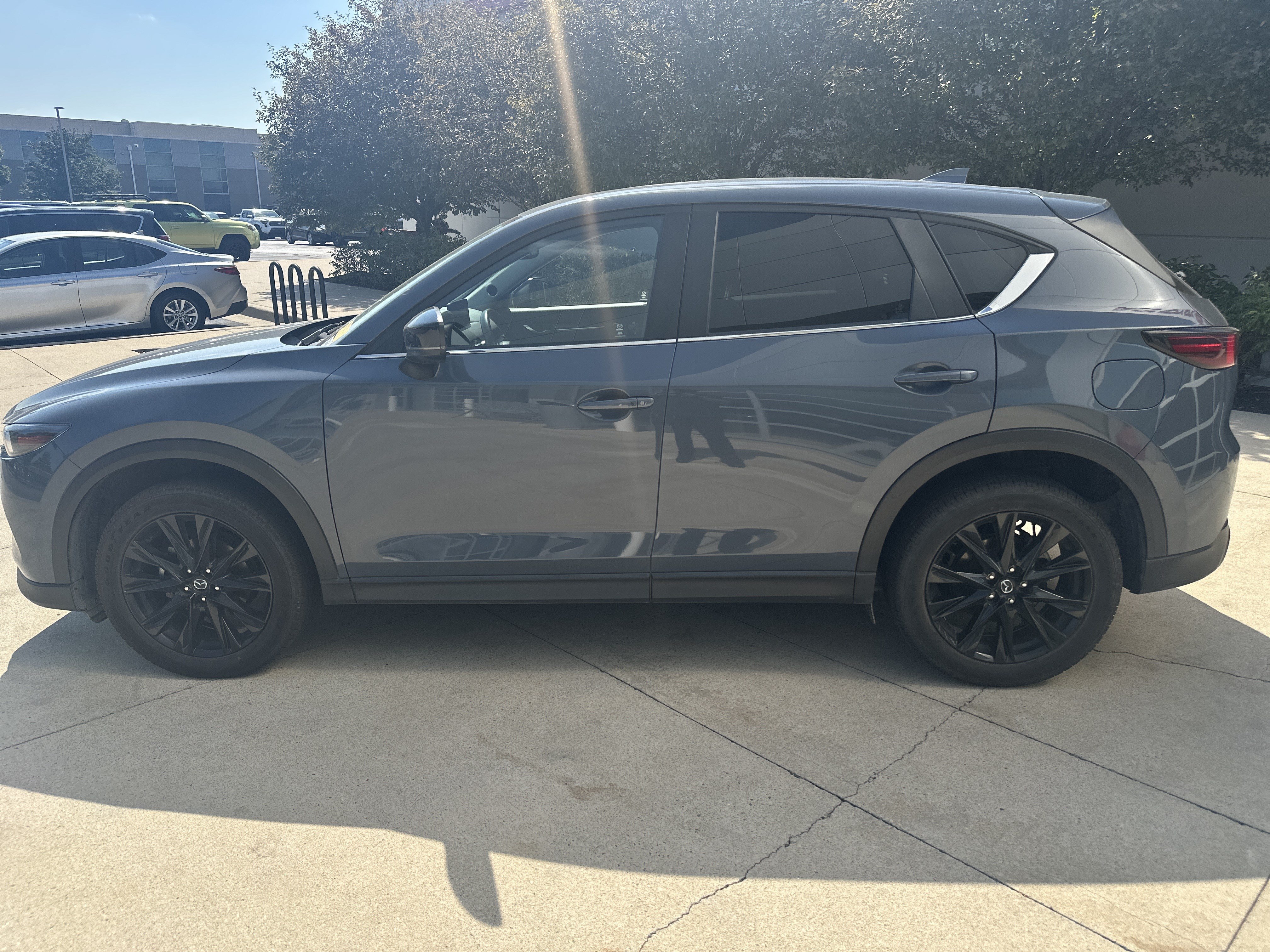 Used 2024 MAZDA CX-5 Carbon Edition AWD/4WD image 9