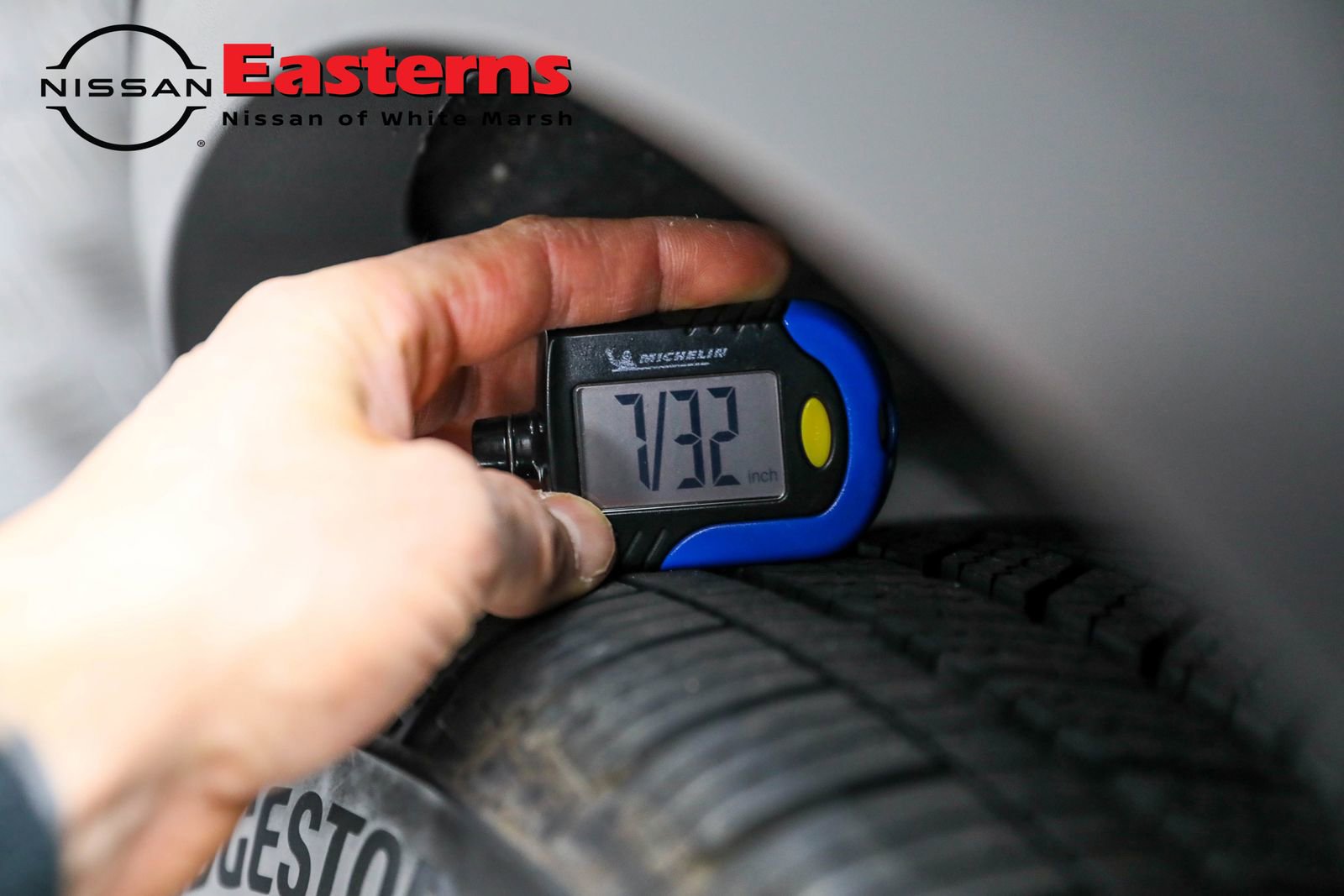 Used 2025 Nissan Kicks SR image 35