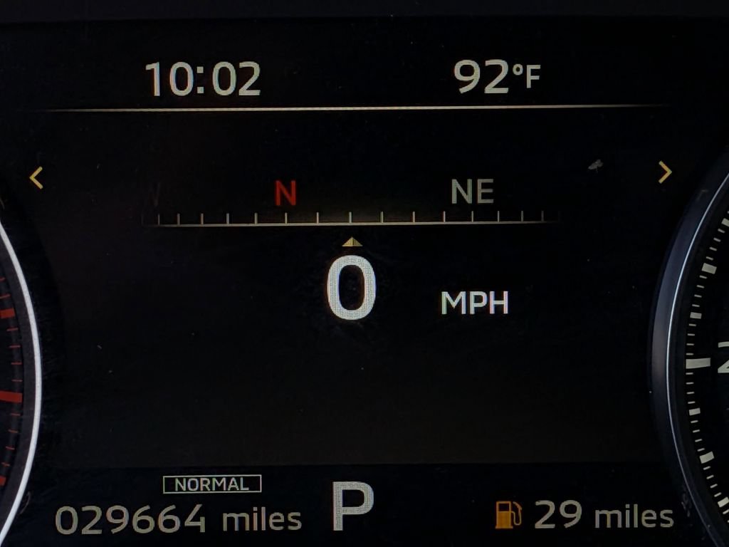 Used 2025 Mitsubishi Outlander SE AWD/4WD image 16