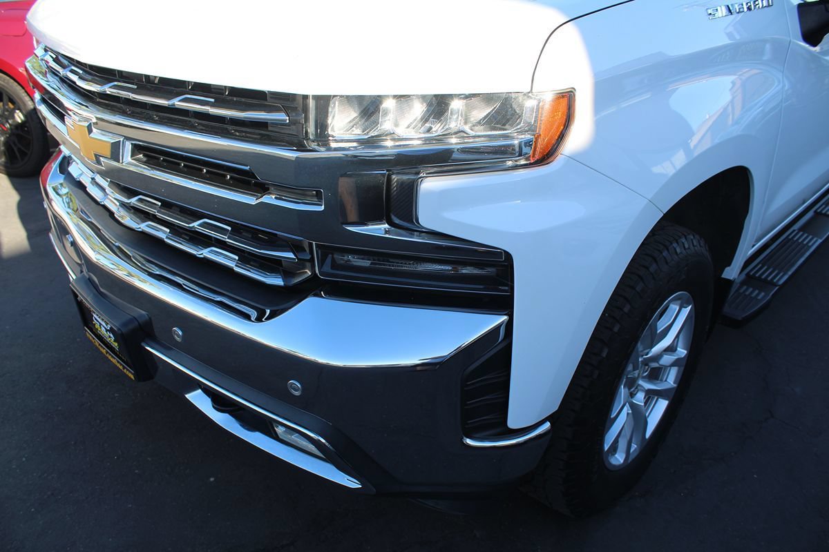 Used 2019 Chevrolet Silverado 1500 LTZ w/ LTZ Plus Package AWD/4WD image 10