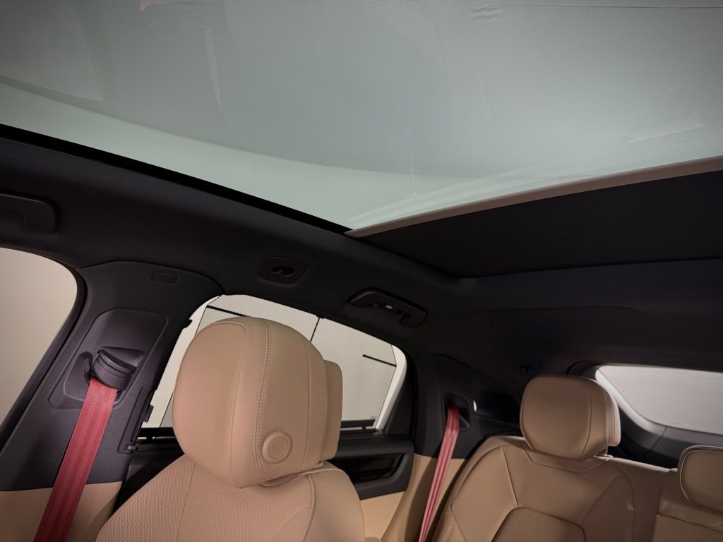 Certified 2023 Porsche Cayenne S image 32