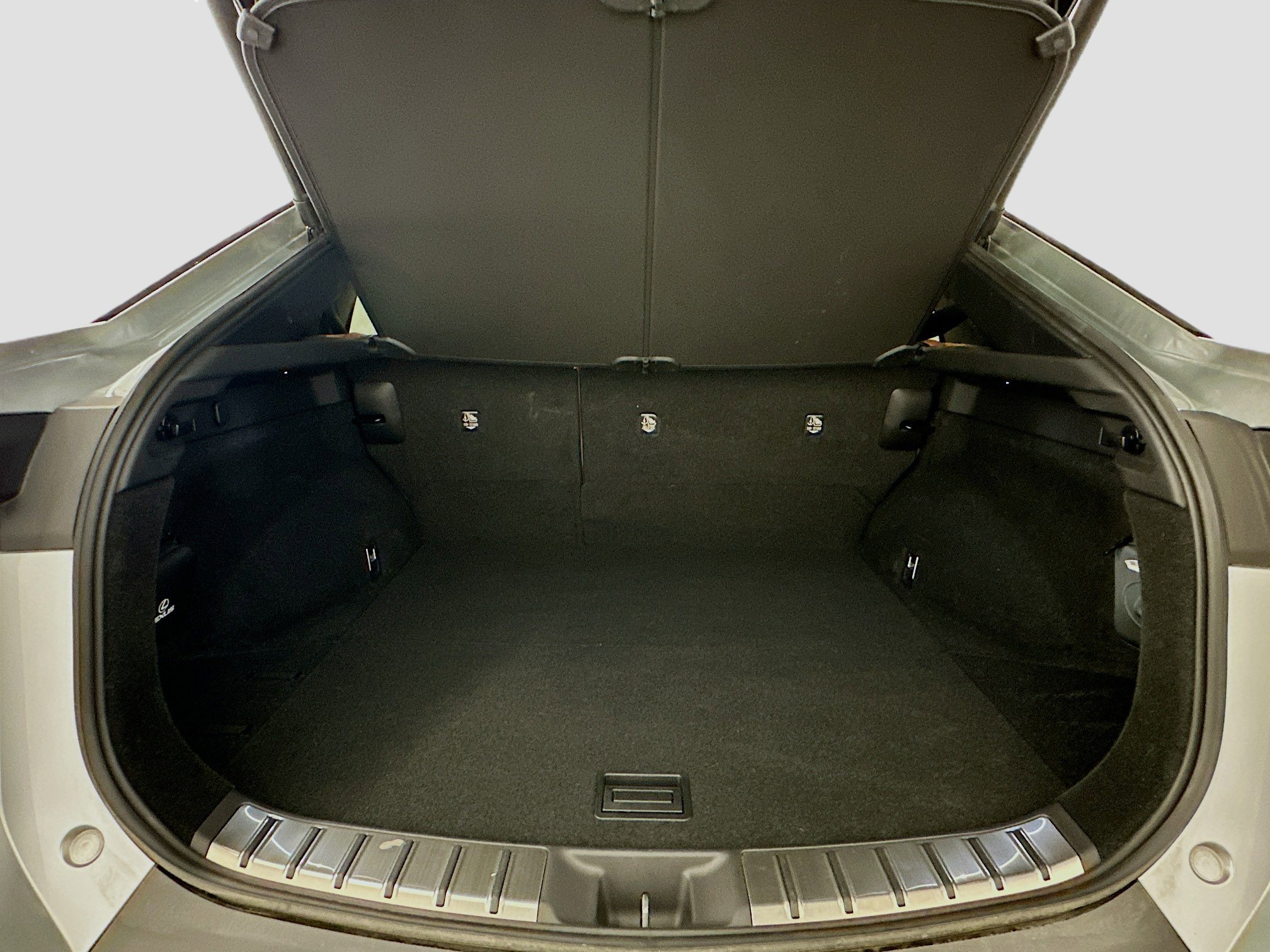 Used 2023 Lexus RZ 450e Premium w/ Accessory Package (Z1) image 31