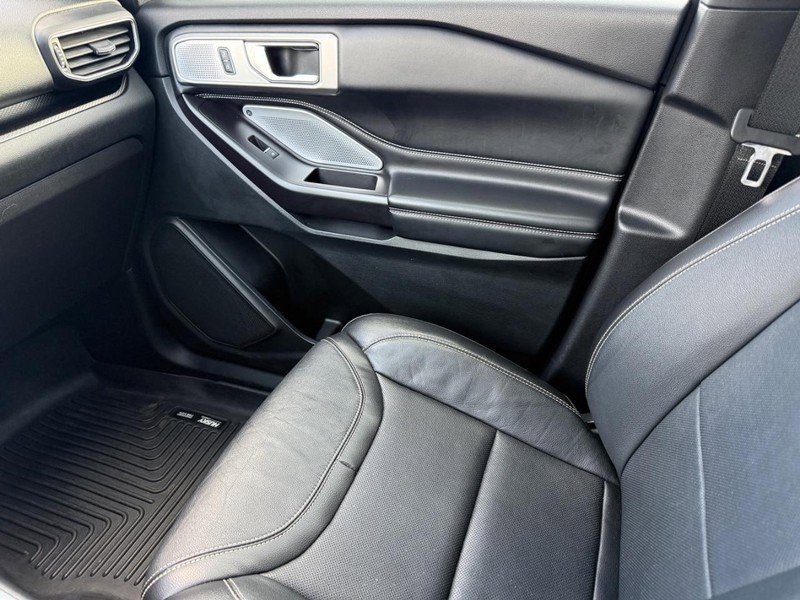 Certified 2020 Ford Explorer ST w/ ST Street Pack image 26