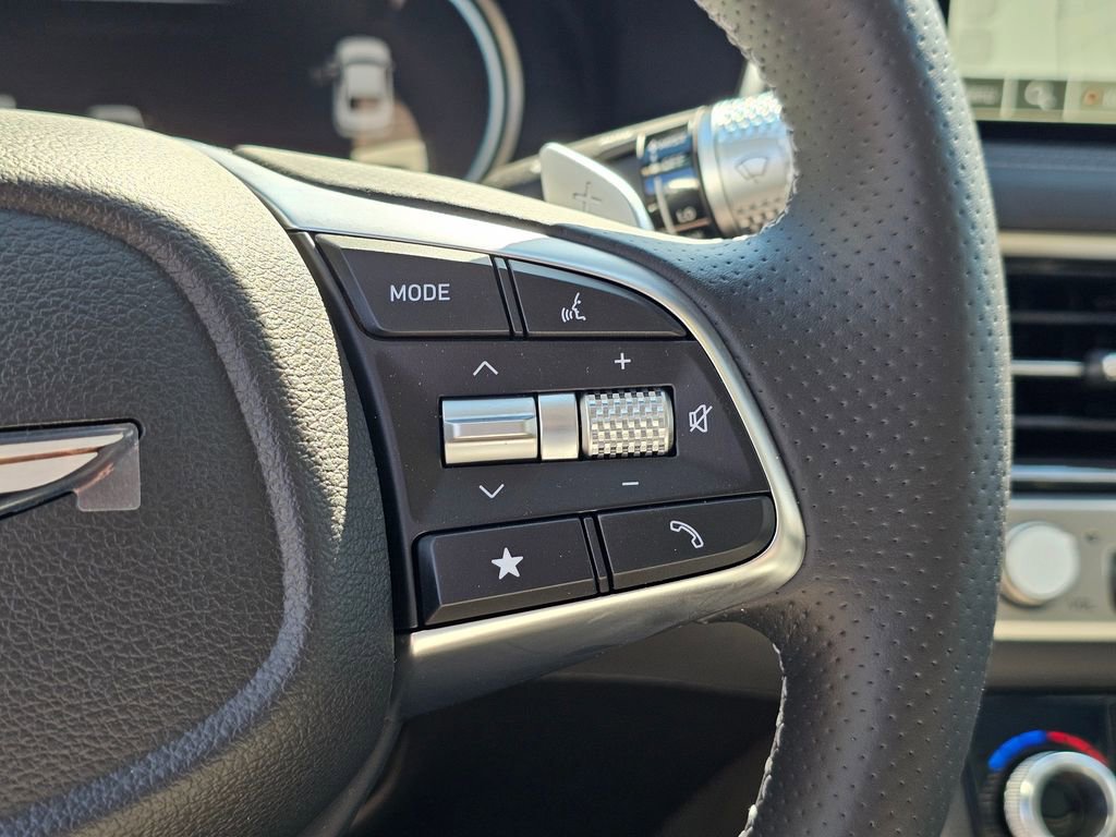 New 2026 Genesis G70 2.5T Prestige image 35