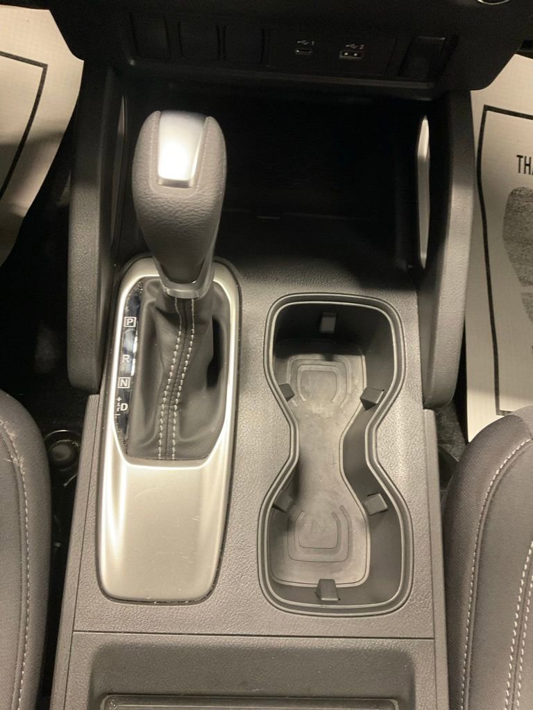 Used 2024 Nissan Frontier SV image 28