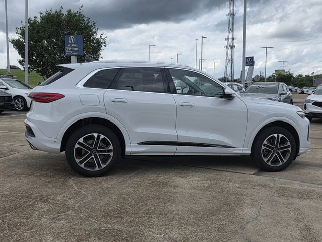 Used 2025 Audi Q5 Premium Plus w/ Premium Plus AWD/4WD image 8