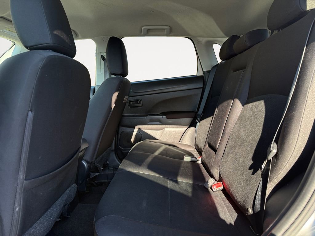 Used 2015 Mitsubishi Outlander Sport ES image 13