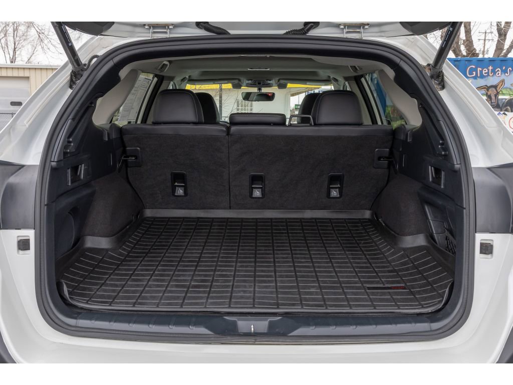 Used 2021 Subaru Outback Limited image 15