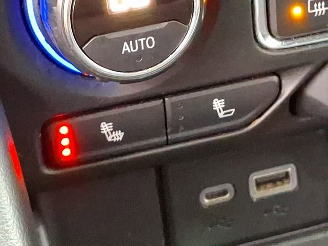 Used 2021 Chevrolet Tahoe LT AWD/4WD image 32