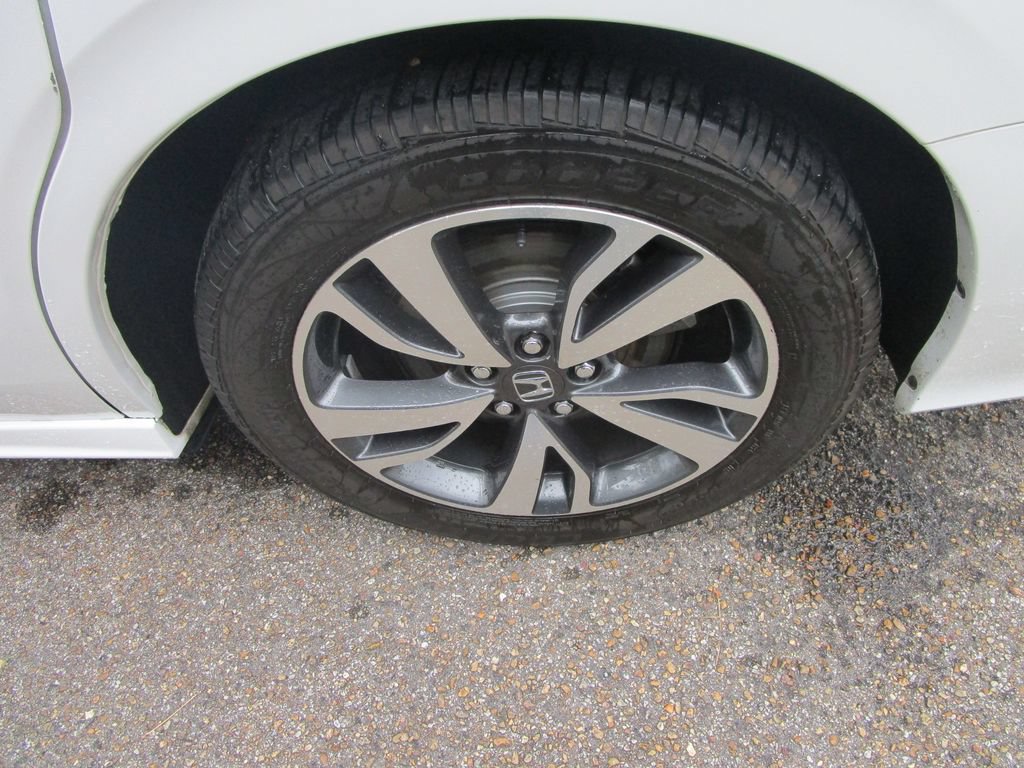 Used 2021 Honda Odyssey Touring image 16