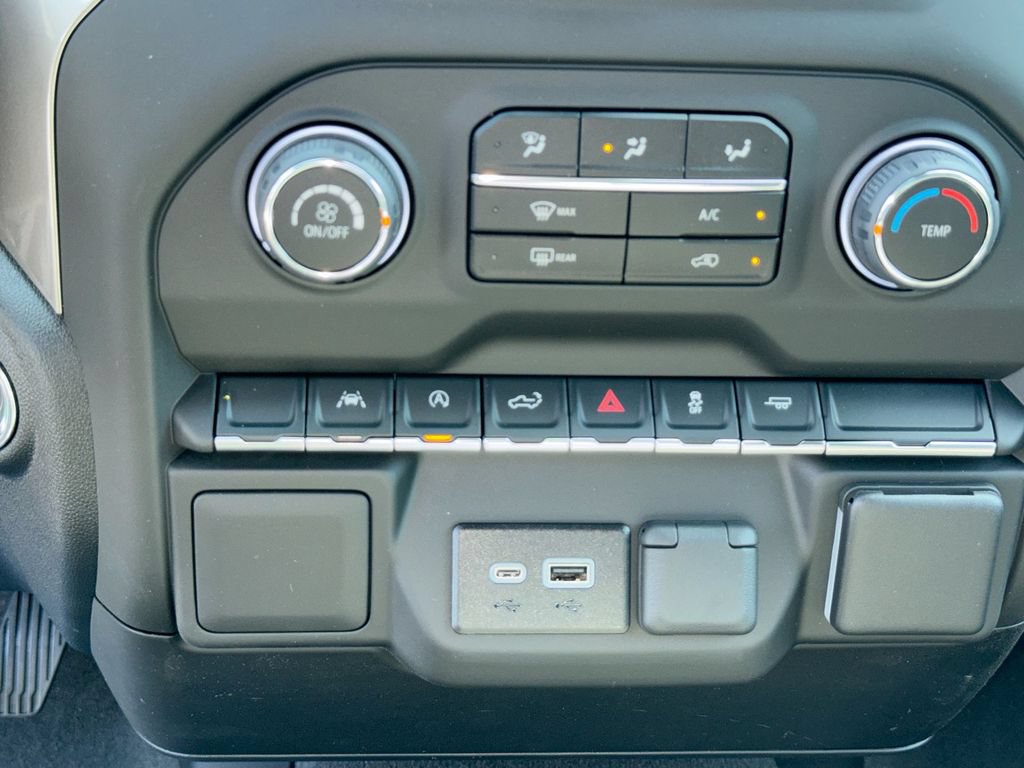 New 2026 Chevrolet Silverado 1500 Custom w/ LPO, Dark Essentials Package RWD image 25