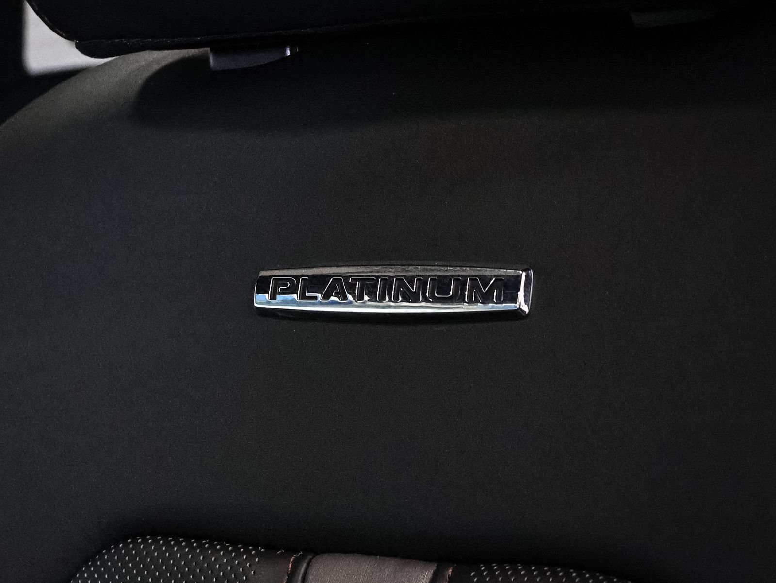 Used 2020 Ford F150 Platinum w/ Equipment Group 701A Luxury AWD/4WD image 24