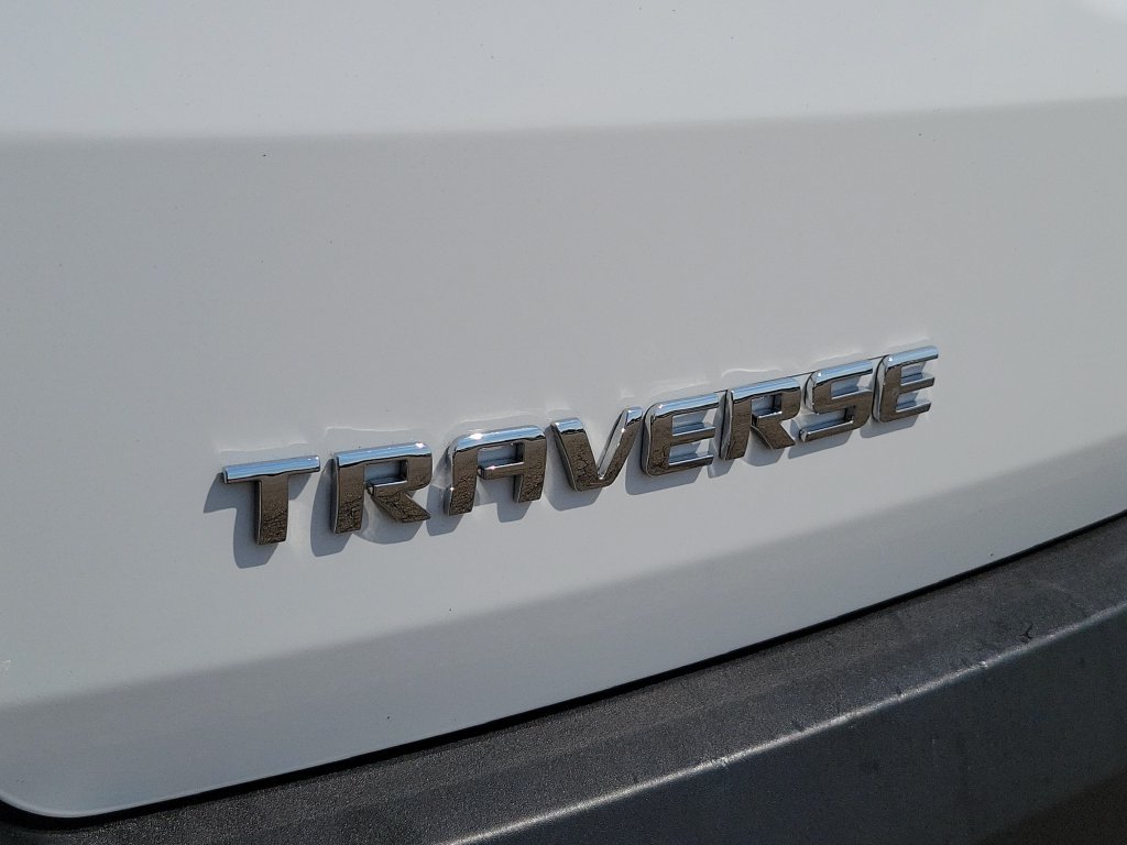 Used 2023 Chevrolet Traverse LT FWD image 37