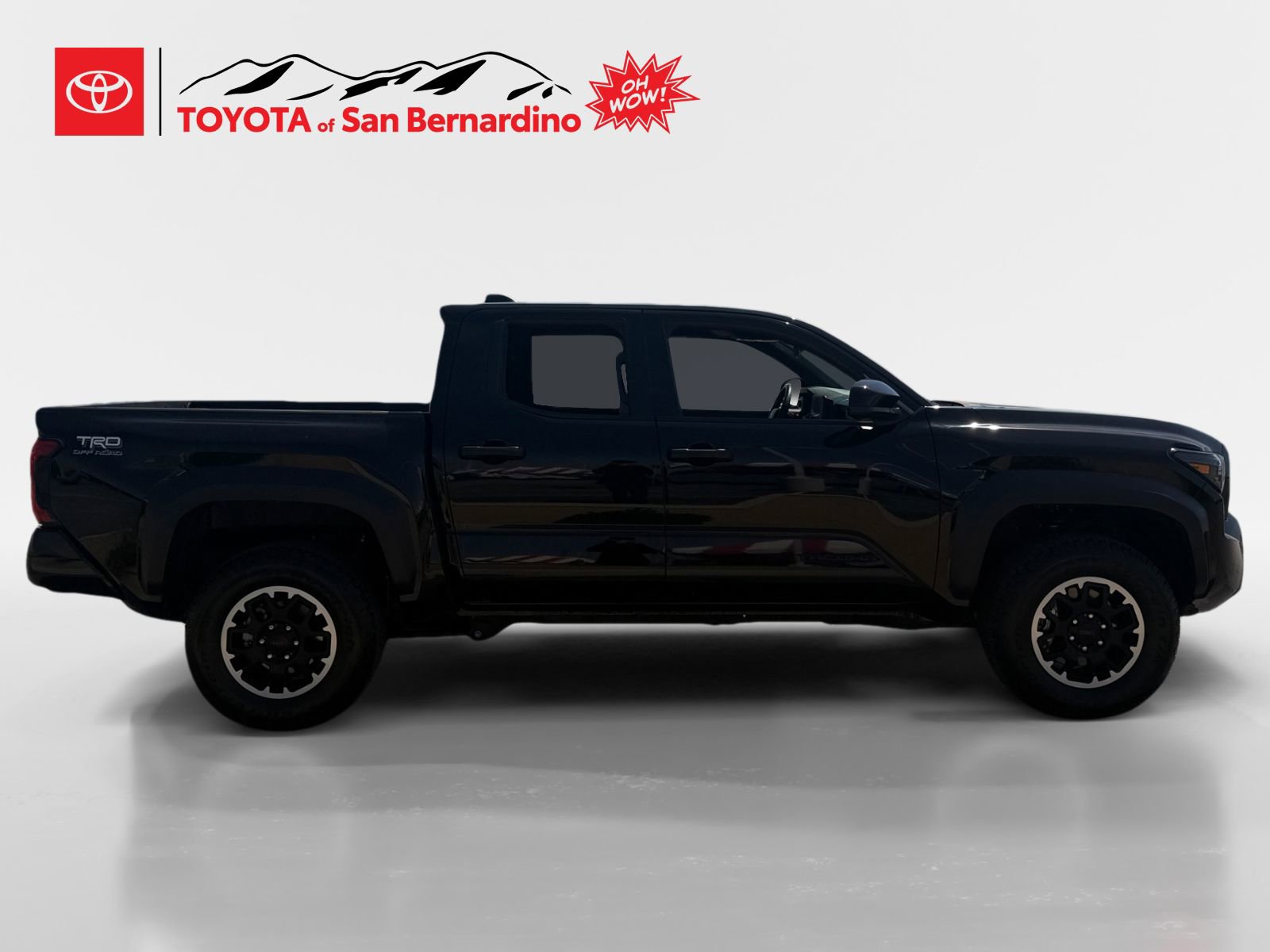 Certified 2025 Toyota Tacoma TRD Off-Road AWD/4WD image 6