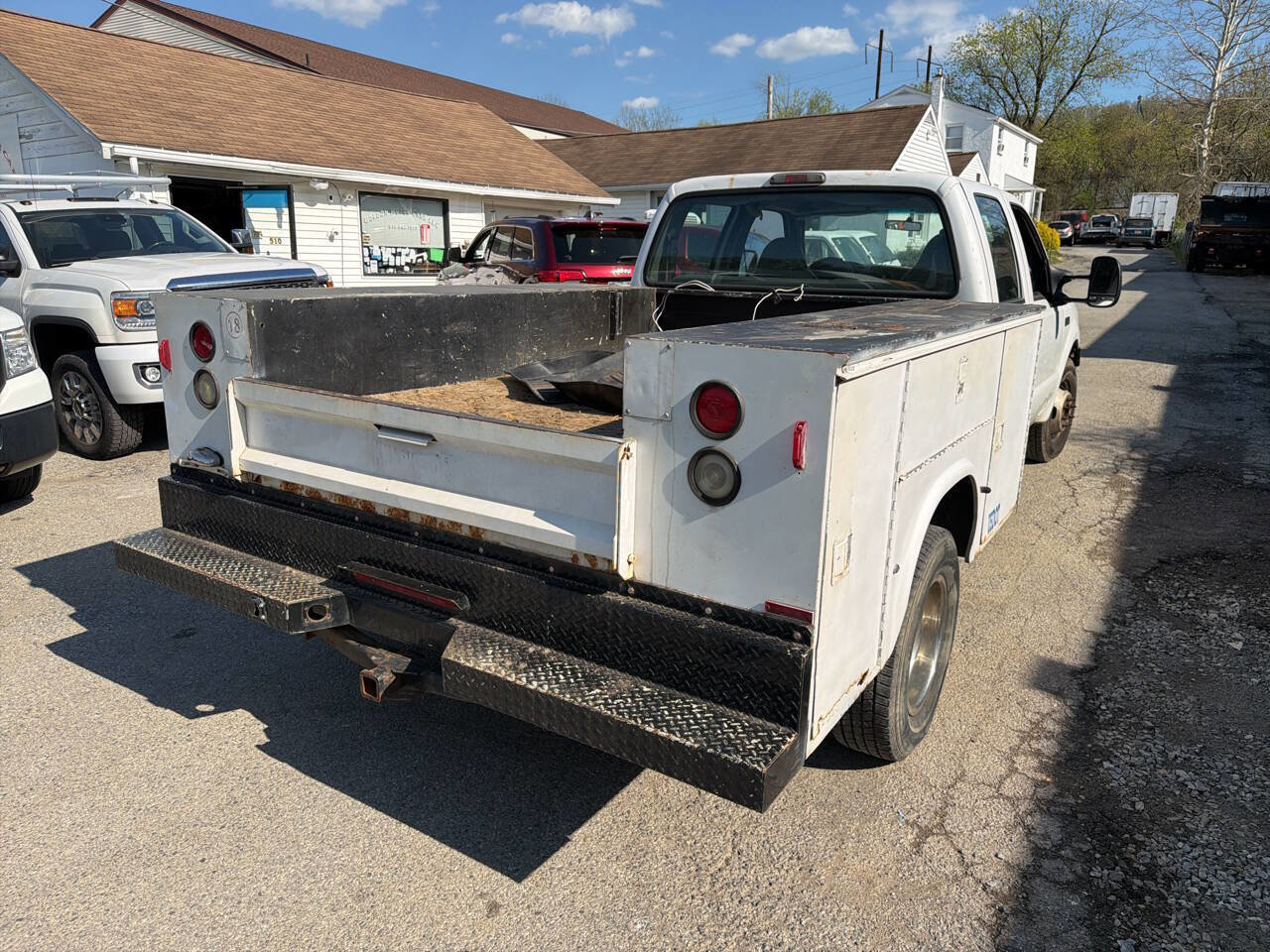 Used 2006 Ford F350 XL image 8