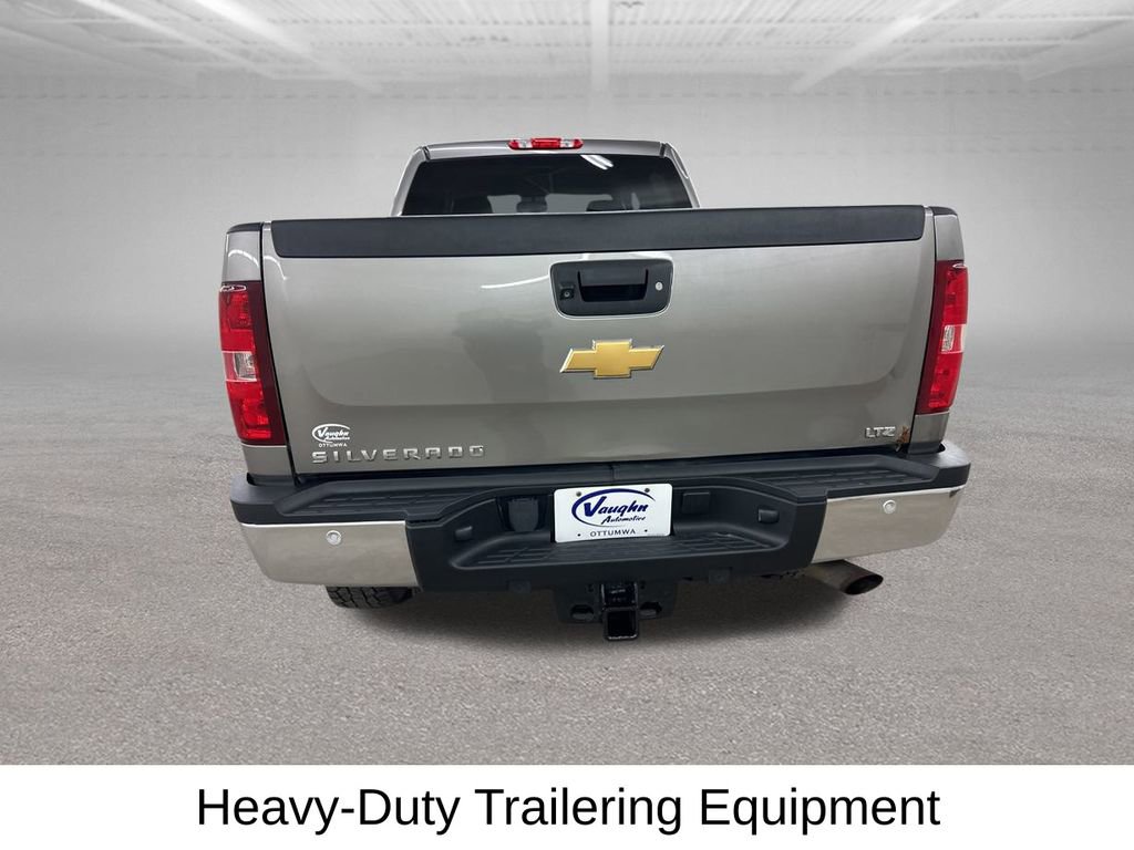 Used 2013 Chevrolet Silverado 2500 LTZ w/ LTZ Plus Package image 11