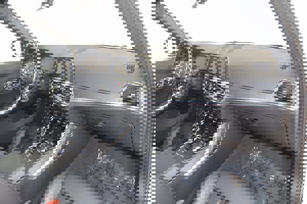 Used 2022 BMW 330i xDrive Sedan w/ M Sport Package image 44