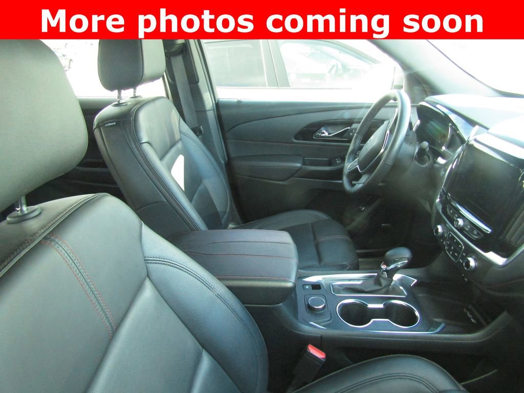 Used 2023 Chevrolet Traverse RS w/ LPO, Floor Liner Package AWD/4WD image 11