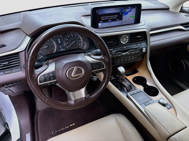 Used 2020 Lexus RX 350L Premium w/ Premium Package AWD/4WD image 9