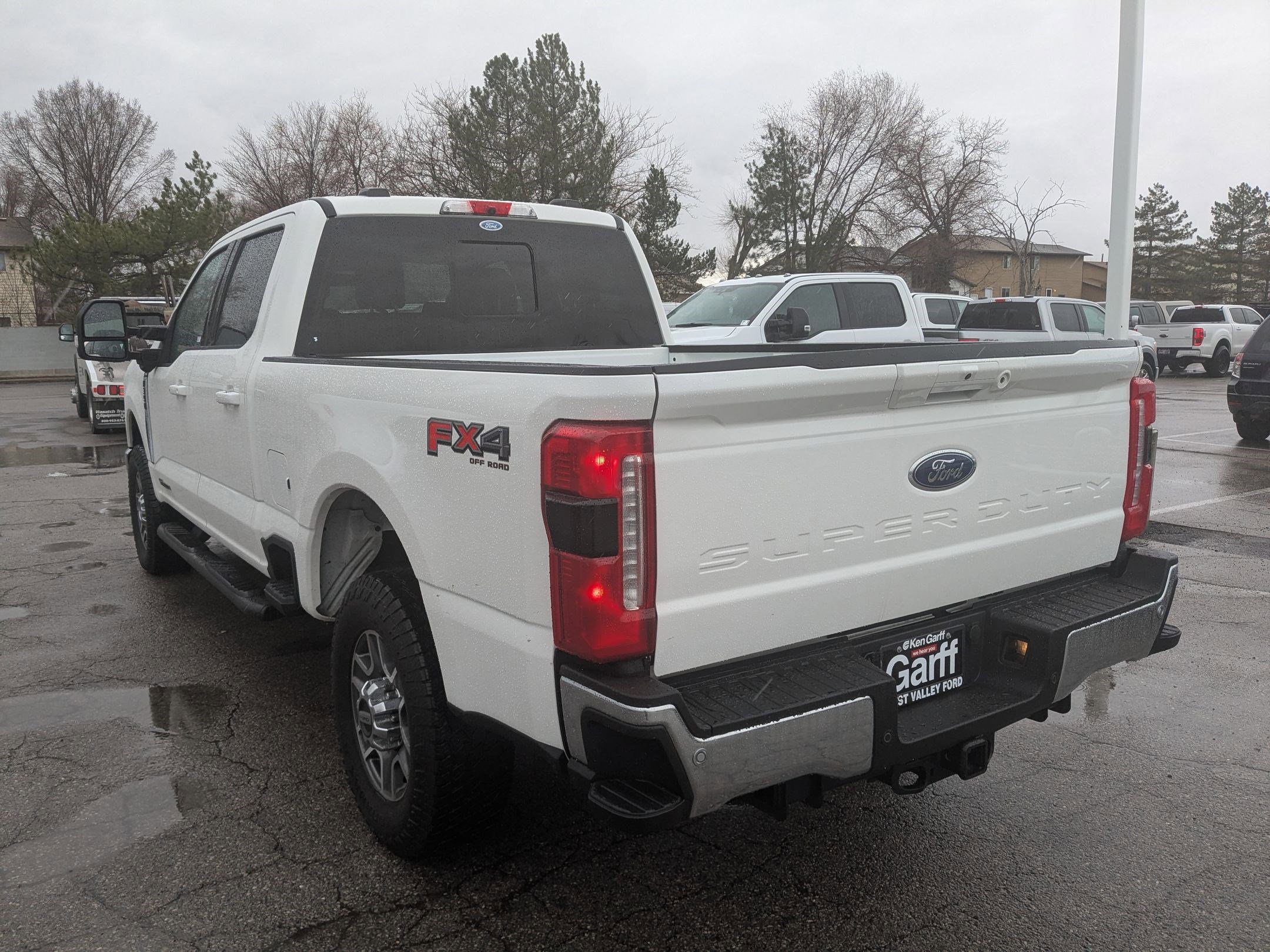 Used 2024 Ford F350 Lariat AWD/4WD image 8
