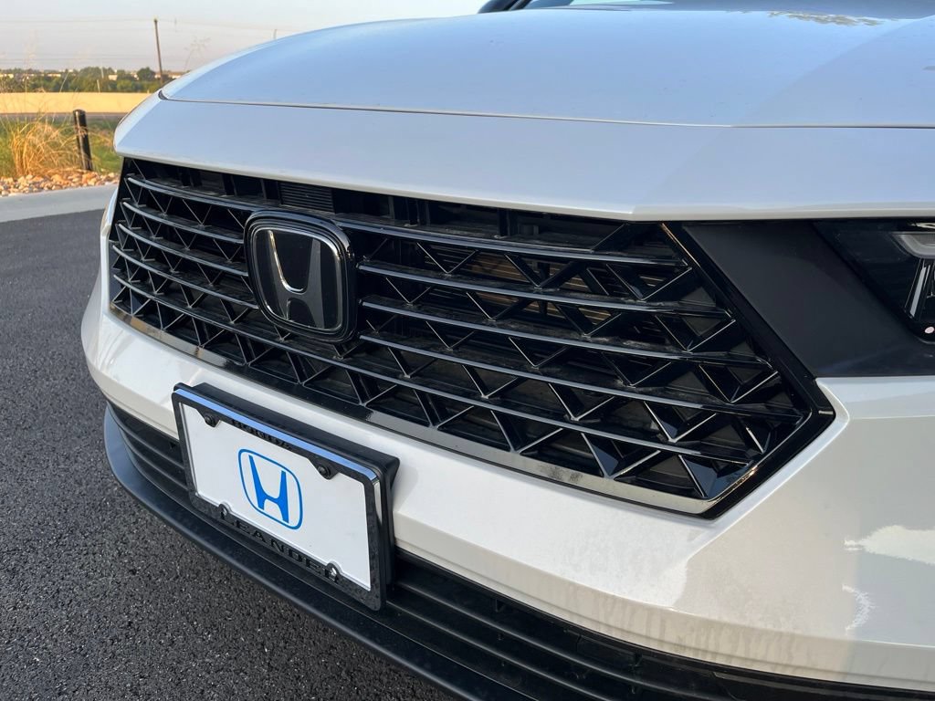 Certified 2025 Honda Accord SE image 13