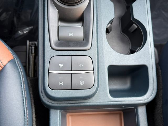 Certified 2022 Ford Maverick Lariat w/ Lariat Luxury Package image 25