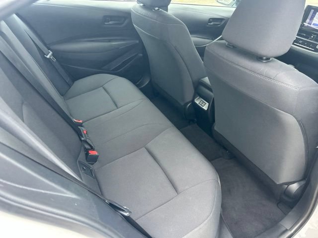 Used 2025 Toyota Corolla LE FWD image 24