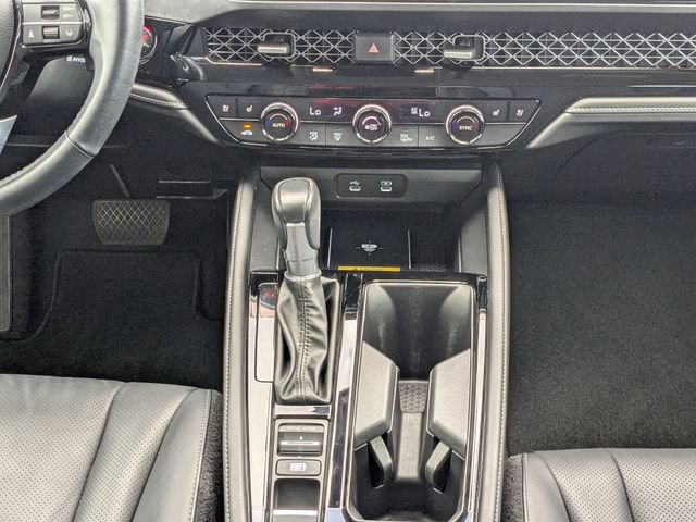 Used 2023 Honda Accord Touring image 17
