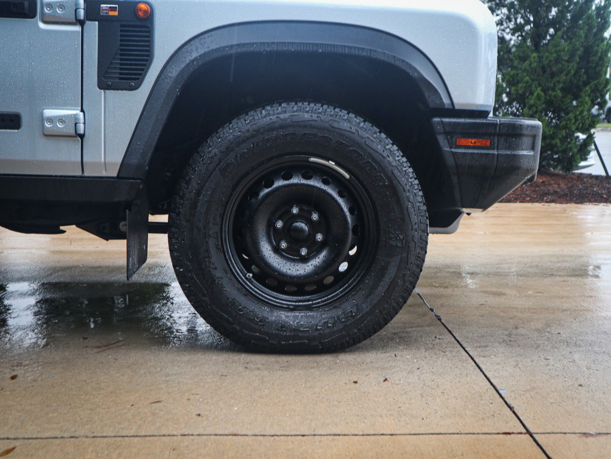 Used 2024 INEOS Grenadier image 13