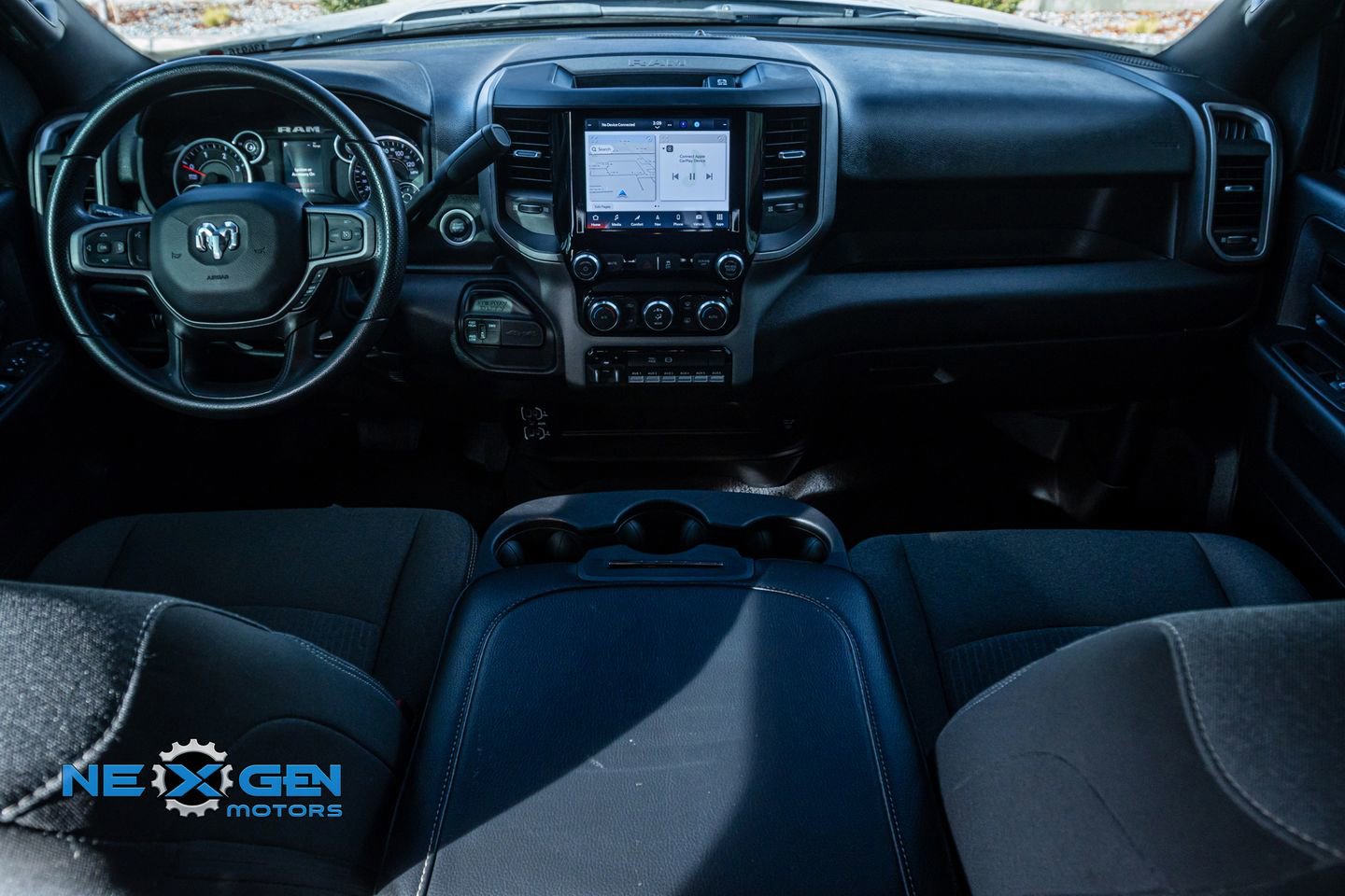 Used 2024 RAM 3500 Tradesman w/ Convenience Group image 25