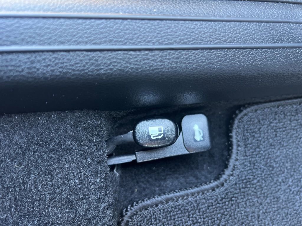 Used 2023 Kia Forte LX image 49