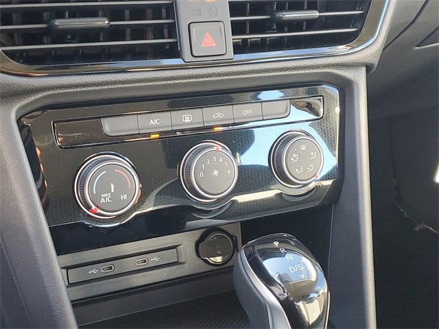 New 2026 Volkswagen Taos S image 20