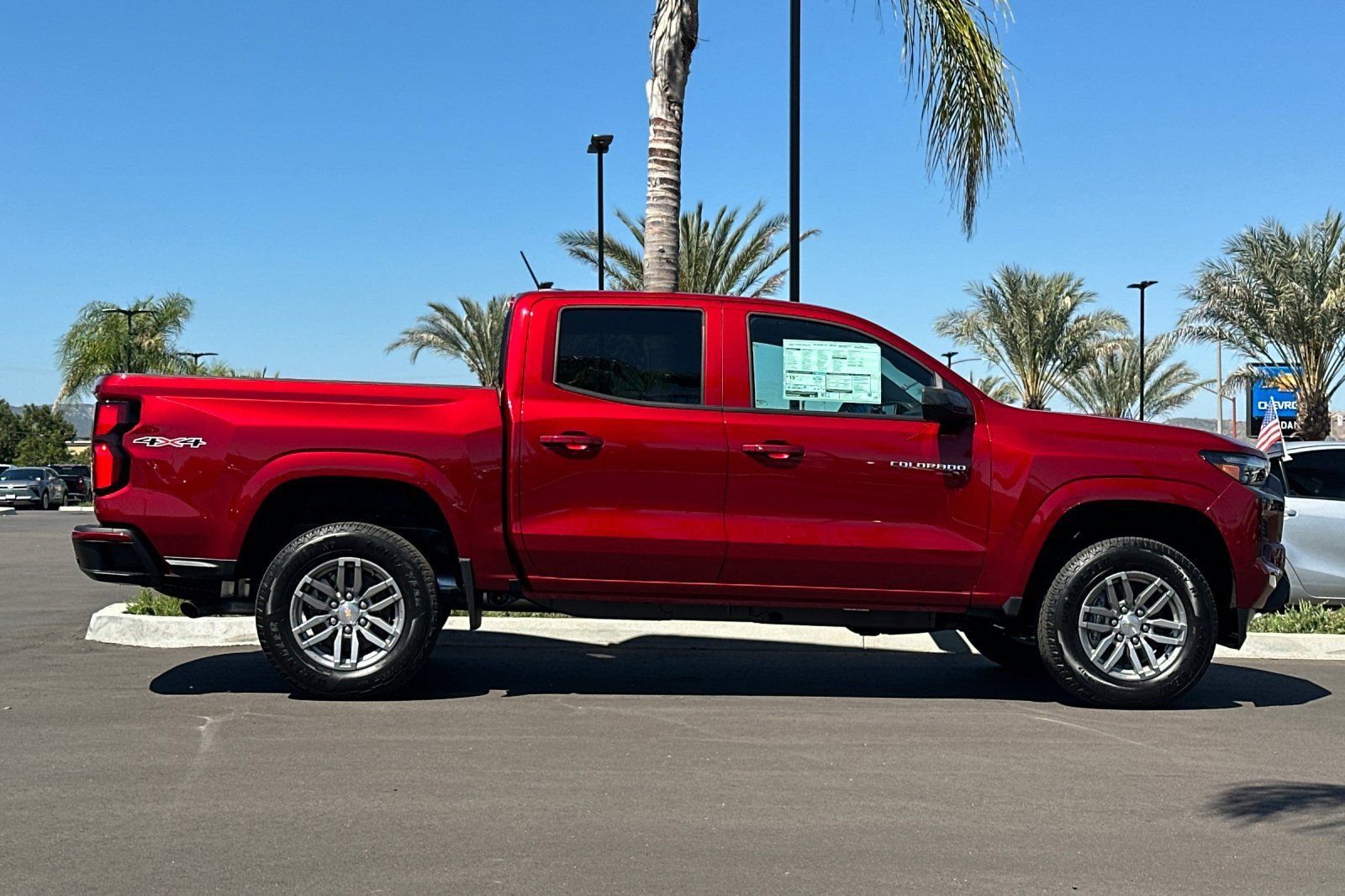 New 2026 Chevrolet Colorado LT w/ LT Convenience Package AWD/4WD image 3
