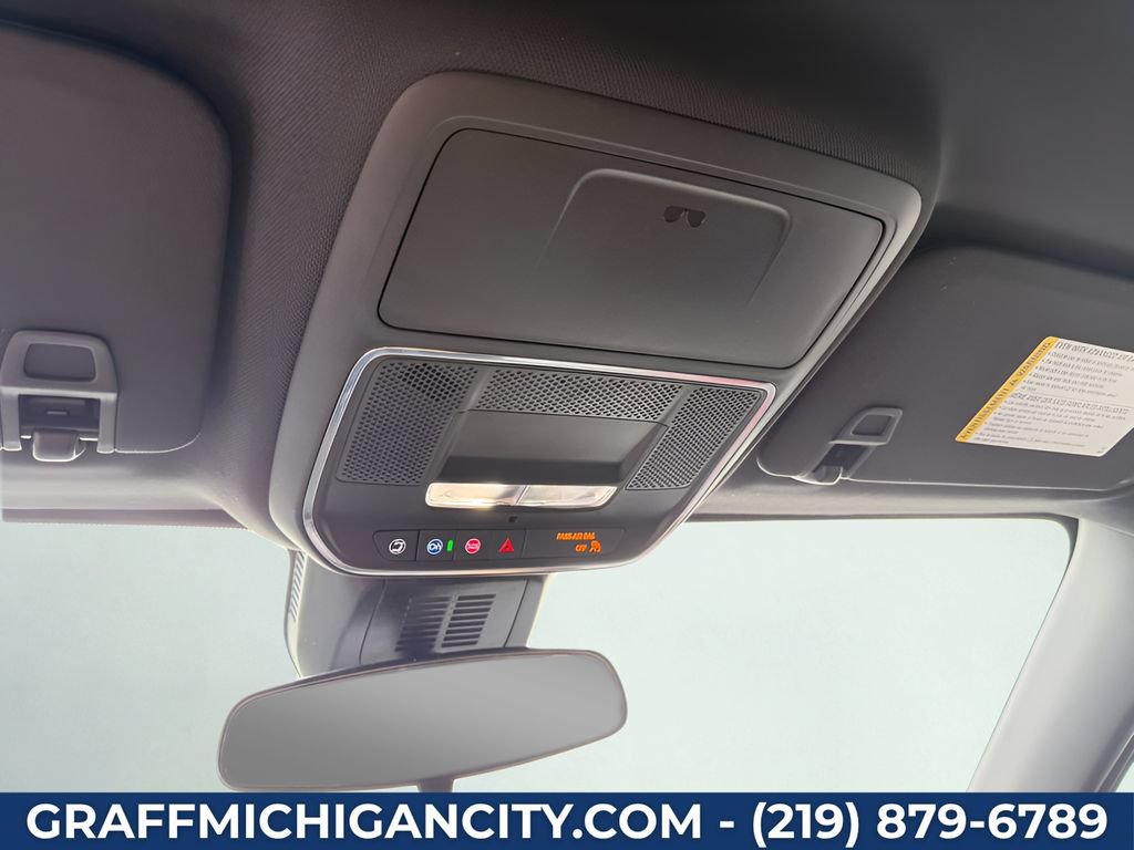 New 2027 Chevrolet Equinox RS AWD/4WD image 17