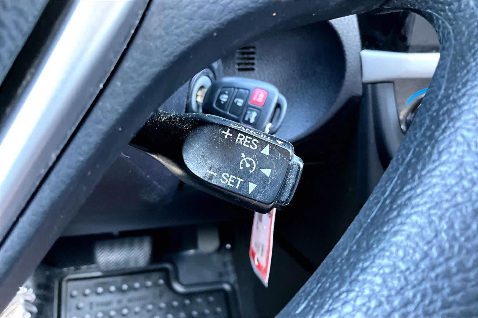 Used 2016 Toyota Corolla LE FWD image 33