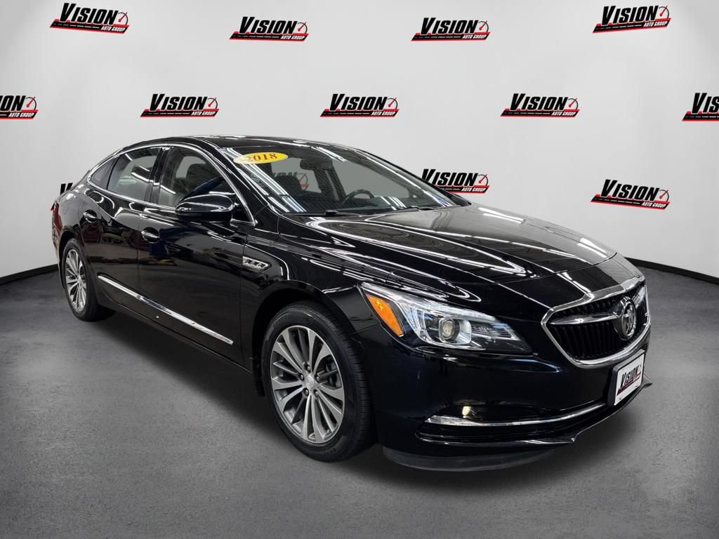 Used 2018 Buick LaCrosse Essence w/ Sun and Shade Package FWD image 3